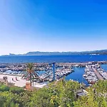 Apartment Chateau De La Madrague-10 By Interhome